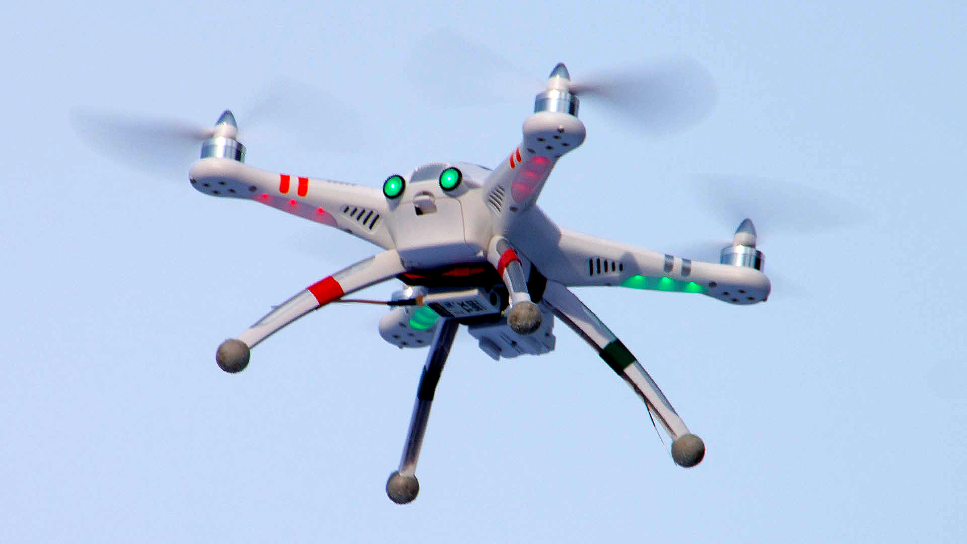 Tips to Excel in Flying Quadcopters